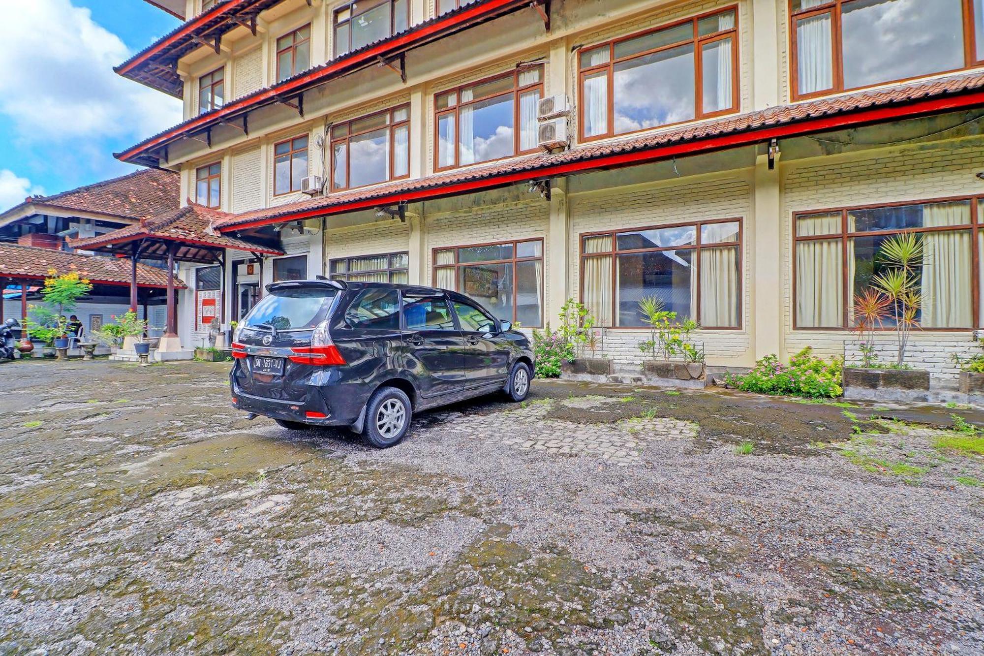 Super Oyo 91870 Warna Kedaton Denpasar Eksteriør billede